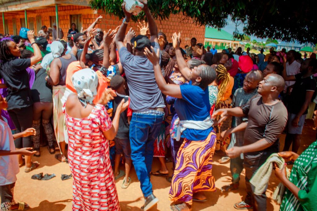 NBM OF AFRICA-ABUJA REGION-SHARES PALLIATIVES TO WIDOWS AND LESS PRIVILEGED IN GALADIMAWA COMMUNITY